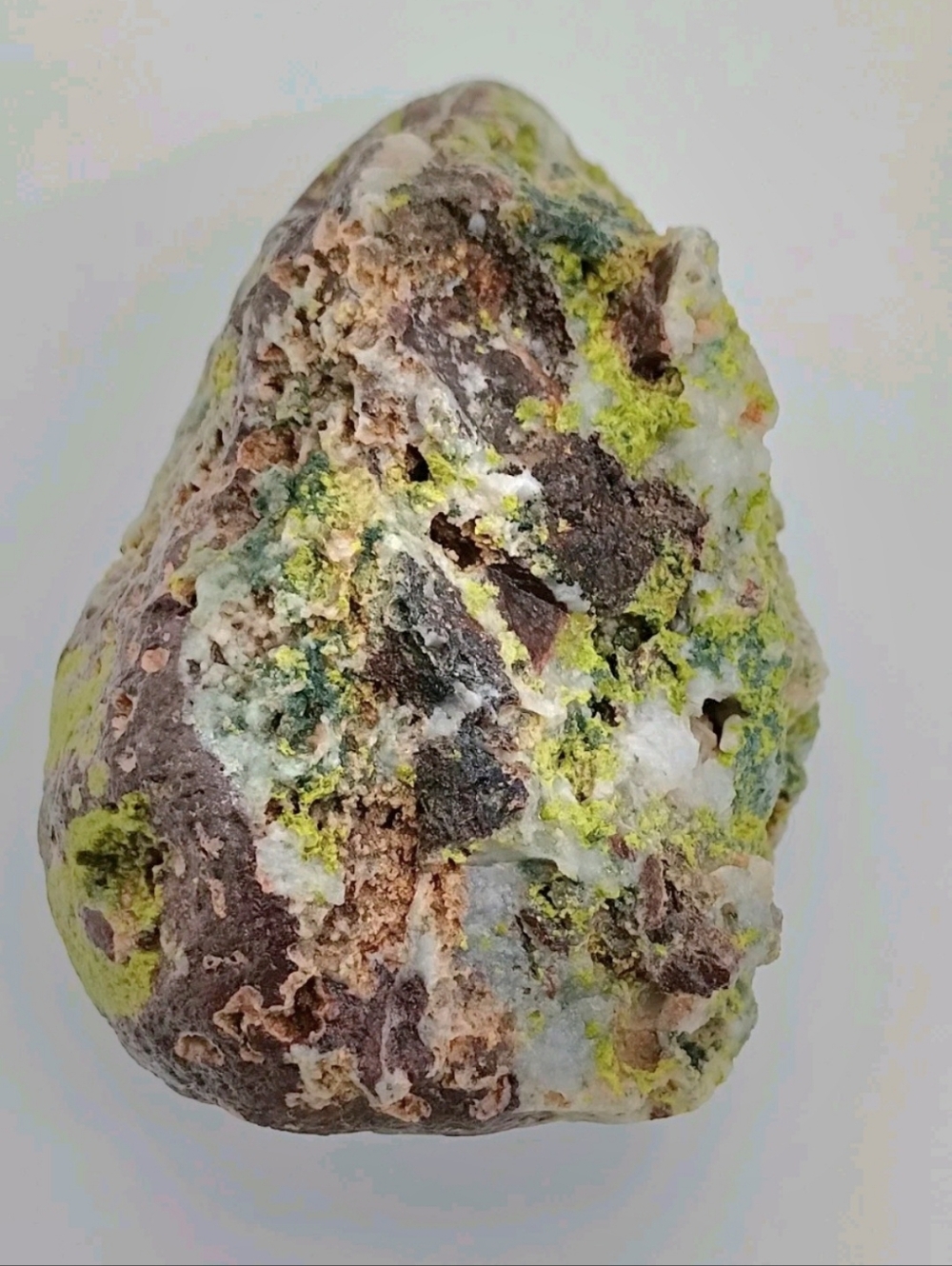 2 PCS. Amygdaloidal Basalt, Metabasalt, Epidote